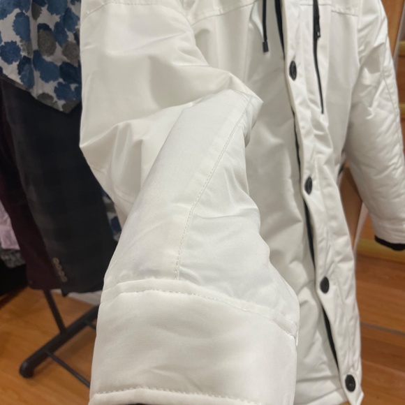 Winter jacket - Picture 5 of 7